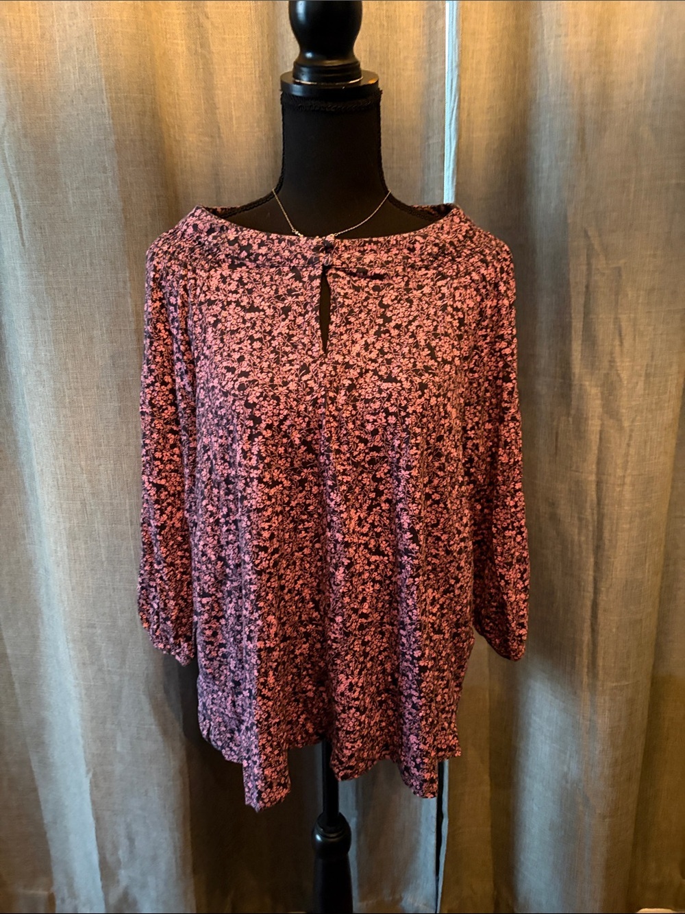 J. Jill Relaxed Pink Floral Keyhole Blouse for Women